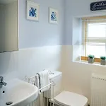 Centre, Superb 2 Bedroom Skipton
